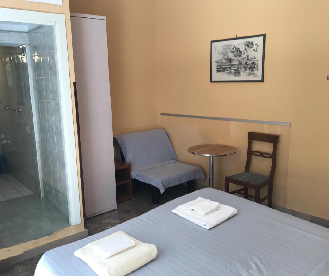 San Daniele Bundi House Otel Roma Dış mekan fotoğraf