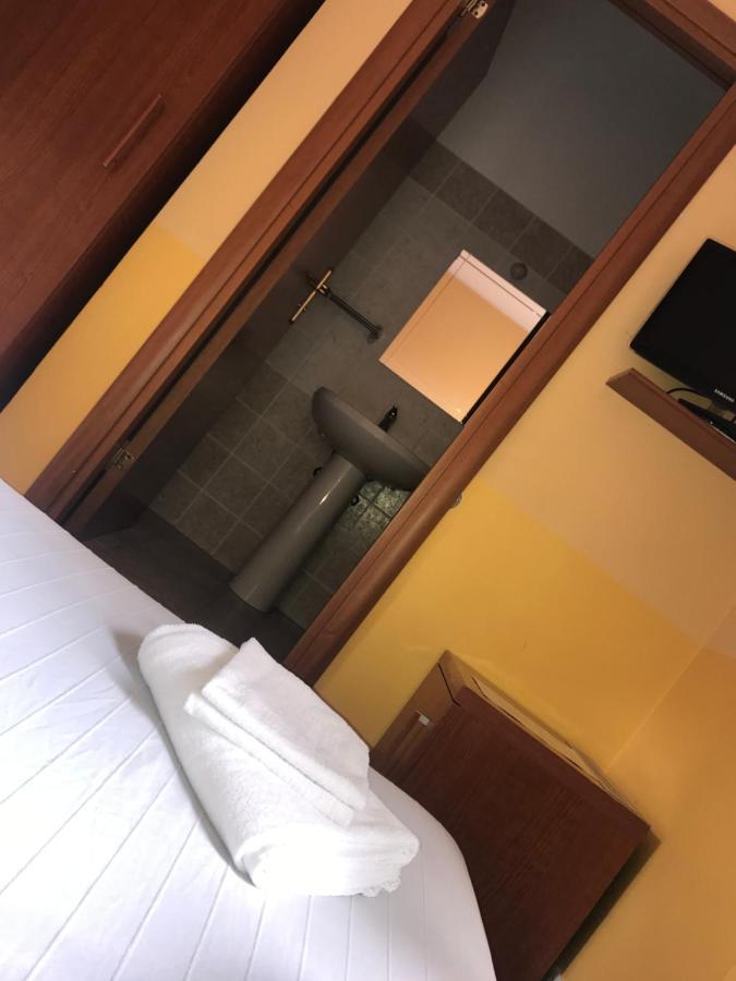 San Daniele Bundi House Otel Roma Dış mekan fotoğraf