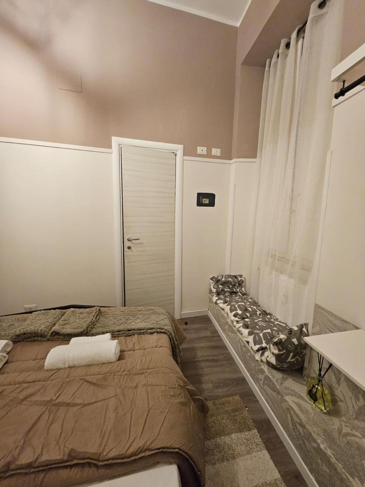 San Daniele Bundi House Otel Roma Dış mekan fotoğraf