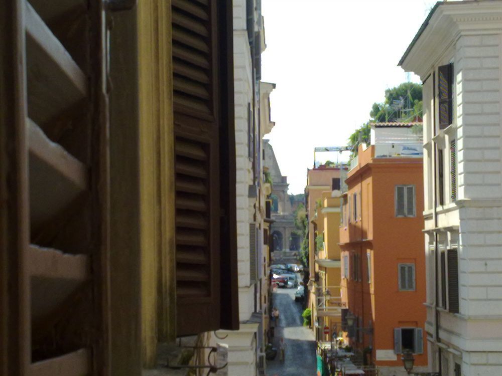 San Daniele Bundi House Otel Roma Dış mekan fotoğraf